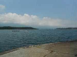 加茂湖
